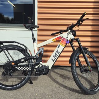 LMX 56 Explorer 4 M Homologué VG956H2MPSJ041270